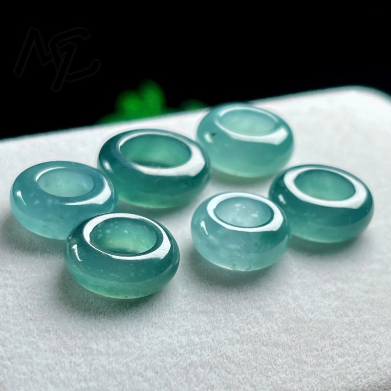 Naturalny Szmaragdowy Niebiesk – Beading recenzja i cena